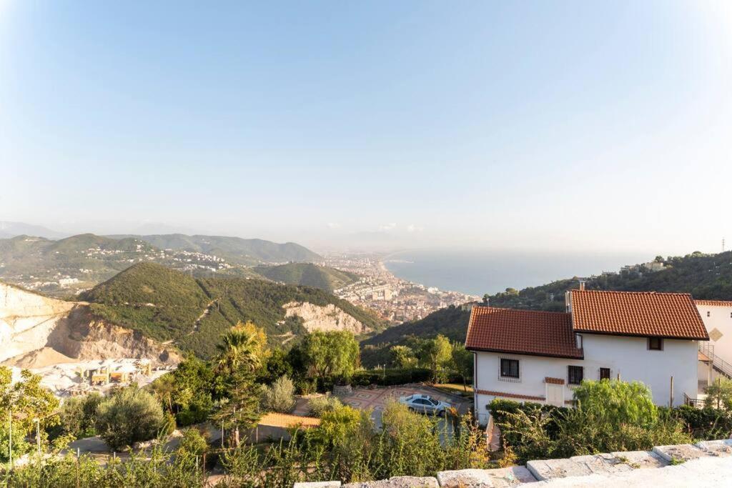 Appartamento Emma Con Piscina - Vista Mare"Tenuta Croce" Σαλέρνο Εξωτερικό φωτογραφία