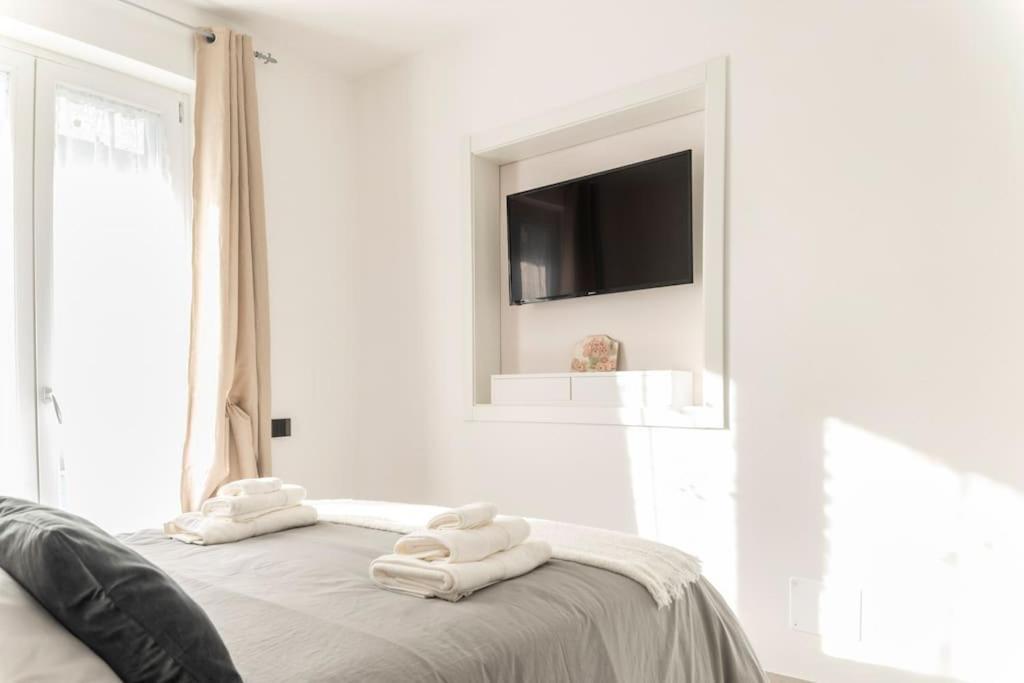 Appartamento Emma Con Piscina - Vista Mare"Tenuta Croce" Σαλέρνο Εξωτερικό φωτογραφία